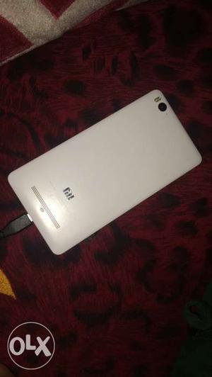 Mi4i white colour 16gb 1 year old in an excellent