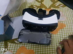 Samsung galaxy vr for sell brand new condition