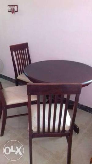 Brown Wooden Round Table 3 Seats Diner Set
