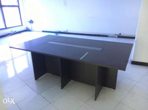 Conferance table 10Person in good condition