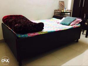 Single wooden Bed Box