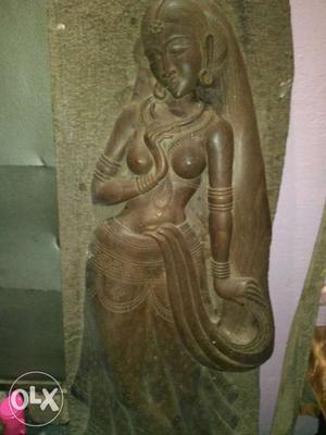 Woman Carve Statuette