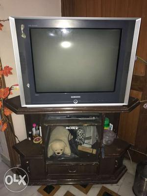 Gray And Black Samsung tv 29 inch with trolley