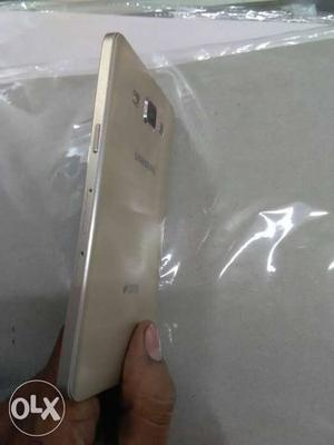 Samsung Galaxy A5 good condition with bill box 1