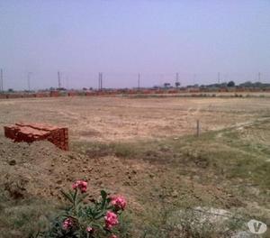 450 meter Industrial plot in sector 63 noida@44000 sq.mtr