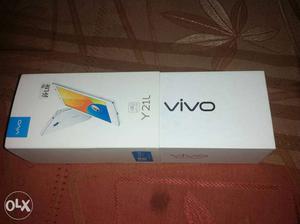 Brand new Vivo smart fone only 20day used very
