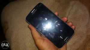 Galaxy grand 2 duos in gud condition is for sale