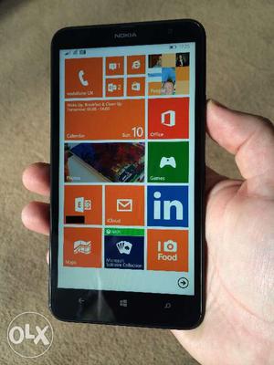 Good condition windows with 4g Nokia Lumia 