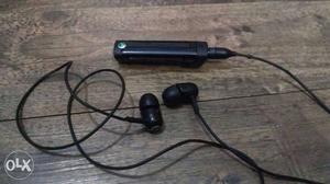 Sony Hi.Fi wirless Bluetooth wid FM radio