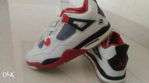 Air Jordan 4 Fire Red Size 11 Uk