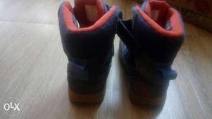 Ankle length boys shoes 5-7 yrs.branded