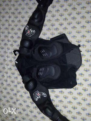 Black Shoulder and chest Pads