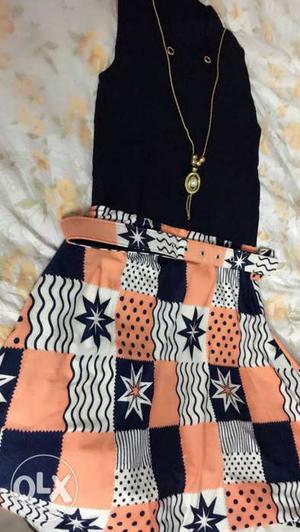 Black, White And Orange Star Print Mini Skirt