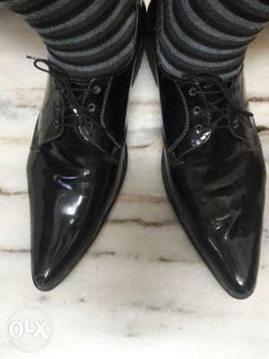 Black colour formal wears shoes 5 to 6 times used