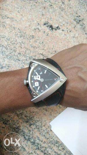 Fastrack watch Very good condition Only 4 months