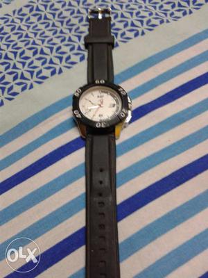 Good Watch it Is New And Very Stylish i Have not use the