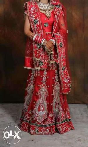 Heavy bridal lehnga only for rent