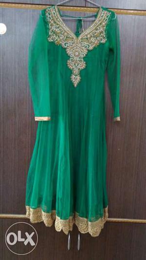 Here is a combo of two party wear anarkali suits.