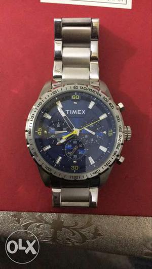 Silver Round Face Timex Chronograph Watch With Silver Link