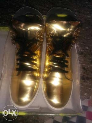 Size 10 new look golden funkky