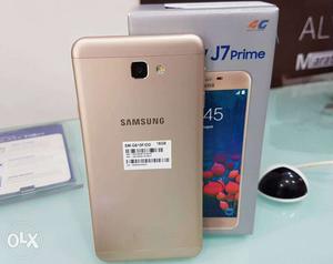 110% Samsung galaxy j7 prime Gold with all accessories bill