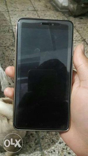 I want to exchange this phone for an iphone 6.i ll give