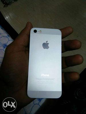 Iphone 5s 16gb with warrenty till  Good