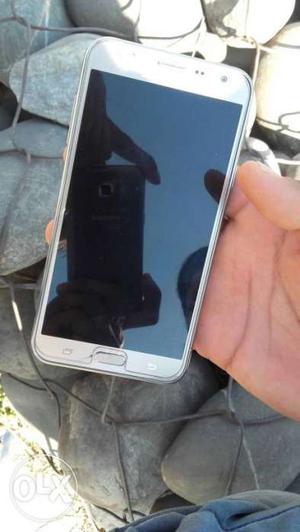 Samsung j7 in a mint condition with charger &