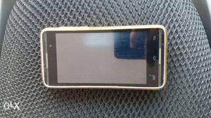 Scratchless phone in a good condition no