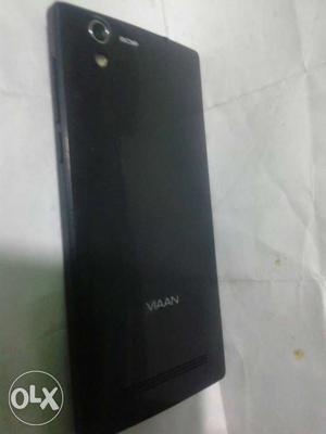 Viaan 514 mobile phone 3month old in good