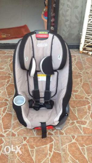 Graco size4me 65 car seat In mint condition