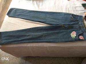 Jeans of length - 36 inch and waist - 26 inch