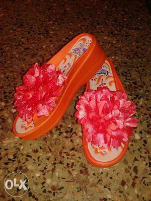 New sandals in bulk anyone interested can contact