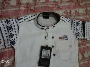 Rich color kids wear size- 3White And Blue Dress Shirt