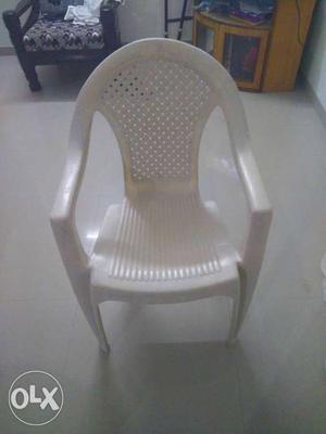 2 Plastic chairs 400each