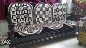 5 Seater Sofa Set new Condition only 1 year Old,