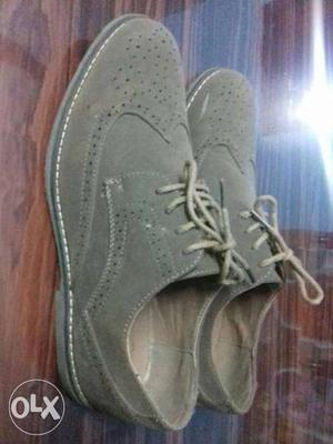 Bata Men shoes, Pair Of Grey Wingtip Loafers