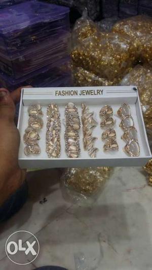 Fashion Jewelry Silver Decorative Rings In Box
