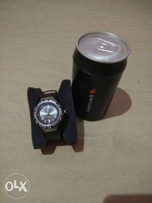 Fastrack men's watch..1 yr 2 months old in new