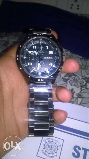 Fossil black edition 6 months used. only