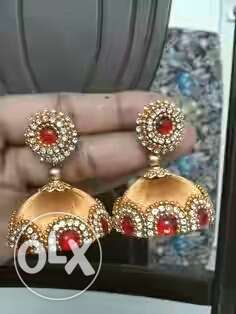 Gold And Brown Jhumka Earrings