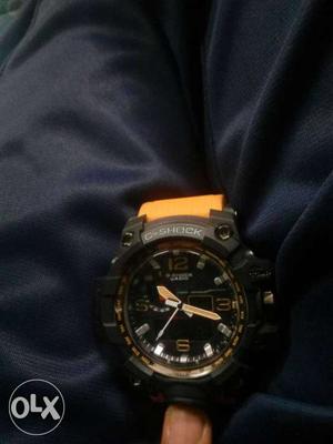 Gshock watch excellent condition and good looking