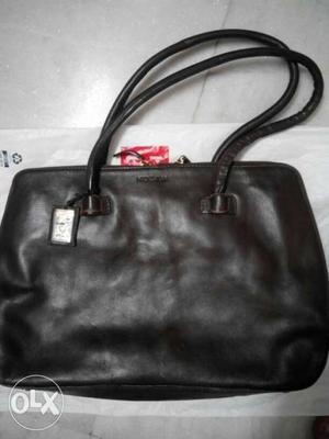 HIDESIGN women Bag,link given below for price at website.