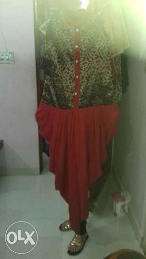 Indowestern red colour dress for girls size is XL