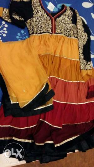 Multi-colored V Neck Long-sleeved Dress