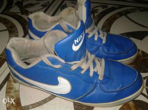 NIKE shoe.. worth rs  only for sale