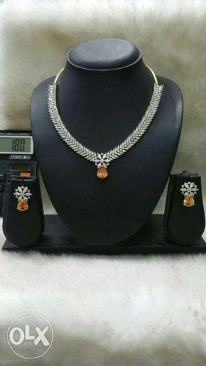 Precious stones and Crystal necklace