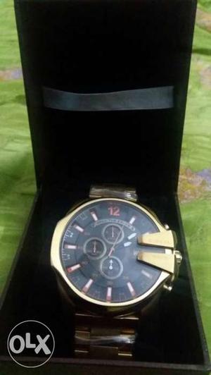 Round Silver Bezel Chronograph Watch In Box