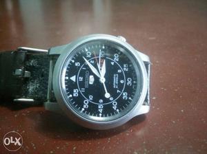 -Seiko 7S26 -Automatic self winding mechanical watch