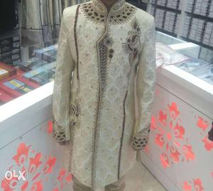 White And maroon Sherwani one time use only..A1 condition